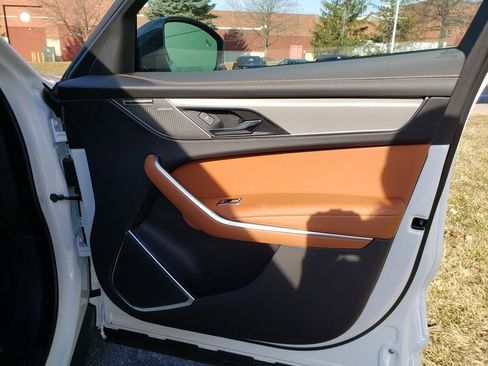 New 2026 Jaguar F-PACE R-Dynamic S image 18