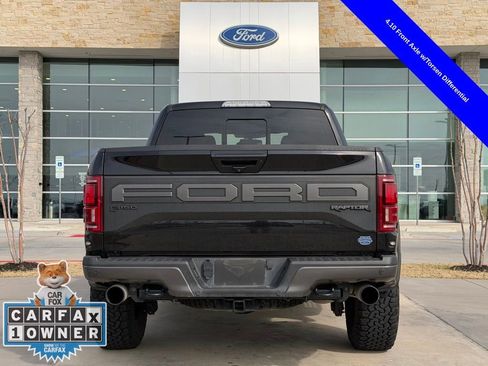 Used 2020 Ford F150 Raptor w/ Equipment Group 802A Luxury image 24