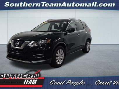 Used 2017 Nissan Rogue S w/ S Appearance Package