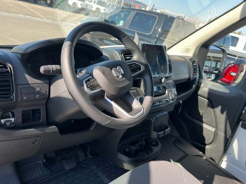 New 2024 RAM ProMaster 3500 w/ Delivery Van Package image 14