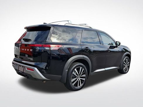 Used 2025 Nissan Pathfinder Platinum AWD/4WD image 37