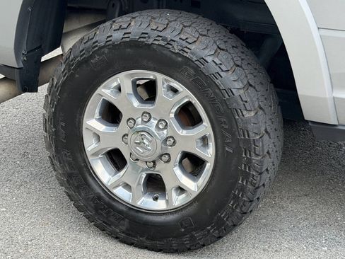 Used 2022 RAM 2500 Laramie AWD/4WD image 63