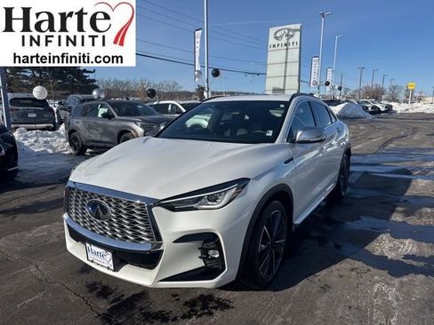 Certified 2025 INFINITI QX55 Luxe w/ Accent Package image 1