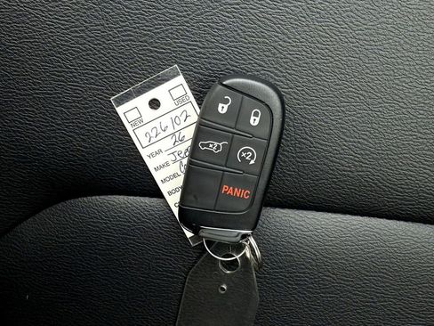 New 2026 Jeep Compass Limited w/ Sun, Sound & Navigation Group image 36