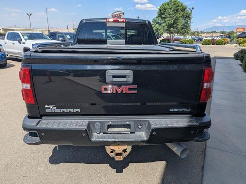 Used 2018 GMC Sierra 3500 Denali w/ Duramax Plus Package AWD/4WD image 4