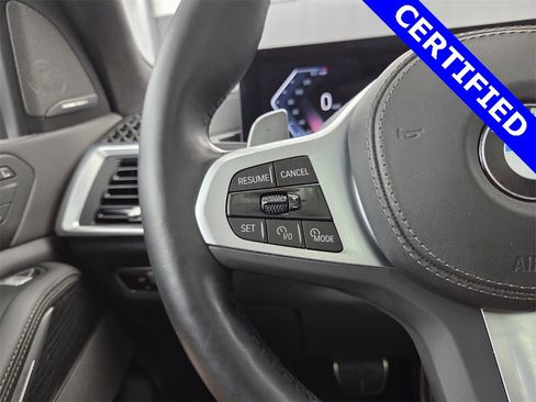 Used 2023 BMW X7 xDrive40i w/ M Sport Package image 32