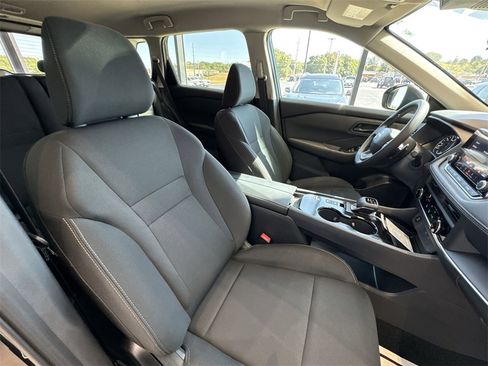 New 2026 Nissan Rogue S image 15