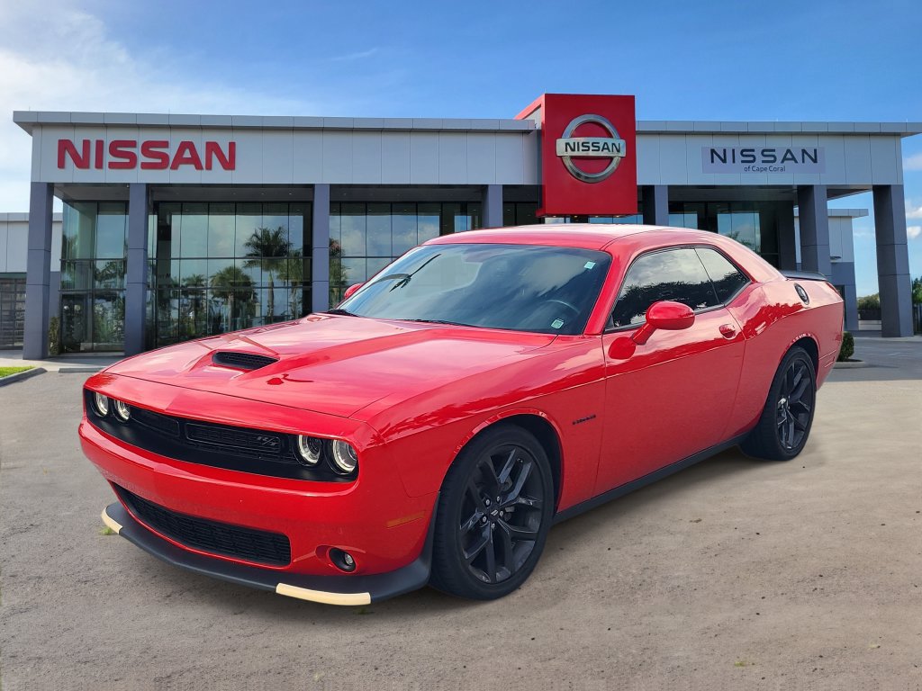 Used 2022 Dodge Challenger R/T w/ Blacktop Package RWD image 5