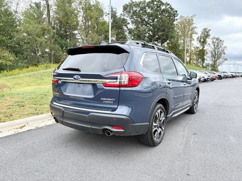 Used 2023 Subaru Ascent Touring AWD/4WD image 9