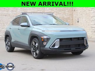 Used 2025 Hyundai Kona SEL video 1