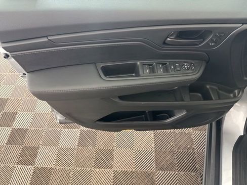Certified 2026 Honda Odyssey EX-L image 24