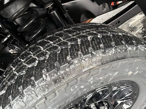 New 2026 Ford F350 XLT w/ XLT Premium Package image 27