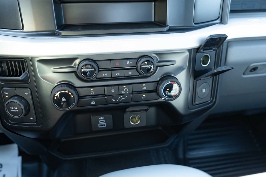New 2026 Ford F250 XL AWD/4WD image 20