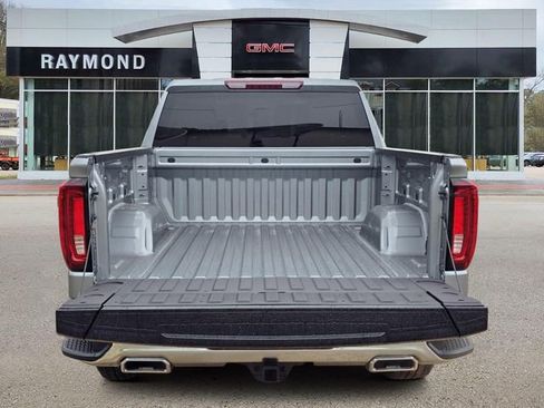 New 2026 GMC Sierra 1500 SLT AWD/4WD image 5