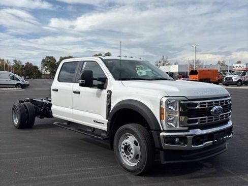 New 2026 Ford F550 XL w/ XL Chrome Package image 1