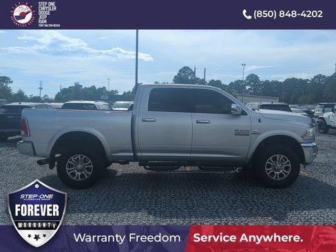 Used 2016 RAM 2500 Laramie AWD/4WD image 4