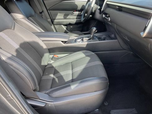 Used 2025 MAZDA CX-50 AWD 2.5 S w/ Preferred Package image 27