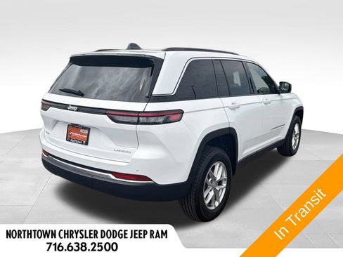 Used 2025 Jeep Grand Cherokee Laredo X w/ Luxury Tech Group I AWD/4WD image 8