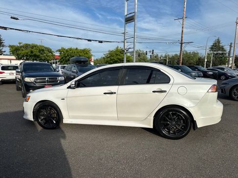 Used 2016 Mitsubishi Lancer ES FWD image 10