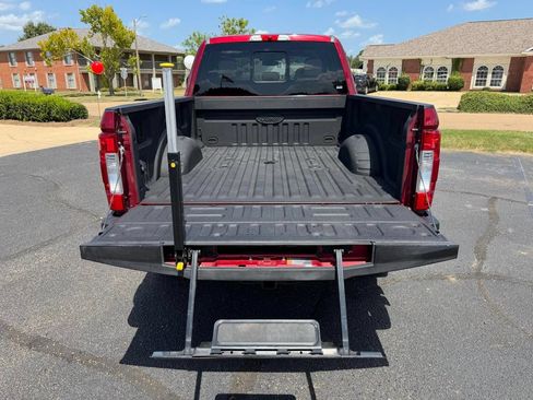 Used 2018 Ford F250 Lariat w/ Lariat Ultimate Package AWD/4WD image 7