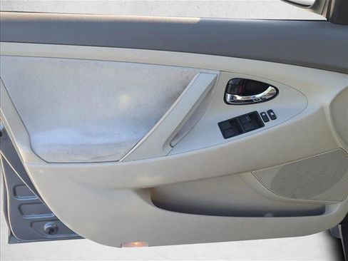 Used 2007 Toyota Camry LE image 7
