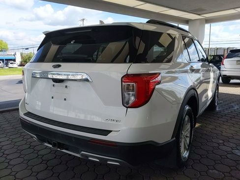 Used 2022 Ford Explorer XLT w/ Equipment Group 202A AWD/4WD image 6
