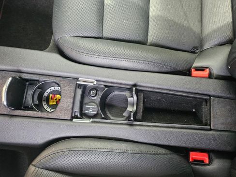 Used 2013 Porsche Panamera S RWD image 81