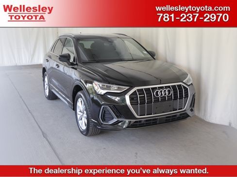 Used 2023 Audi Q3 2.0T Premium AWD/4WD image 1