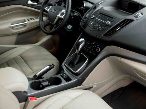 Used 2018 Ford C-MAX SE w/ Equipment Group 202A image 53