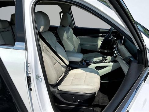 Used 2021 Kia Telluride EX FWD image 30