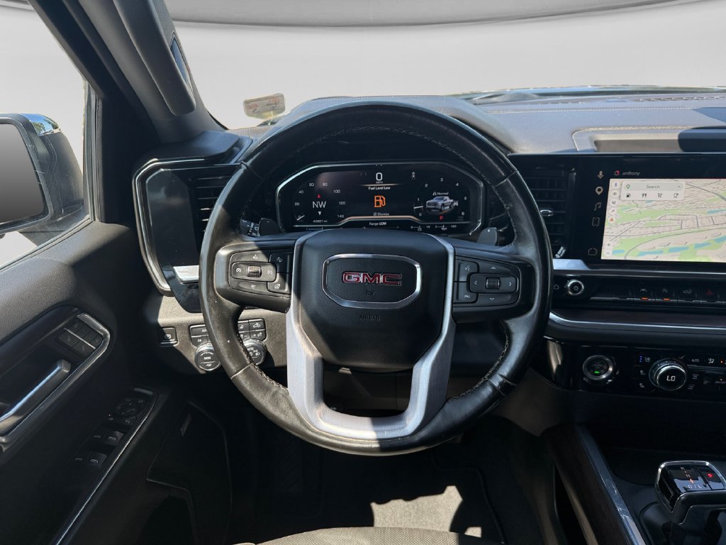 Used 2023 GMC Sierra 1500 SLT w/ SLT Convenience Package AWD/4WD image 13