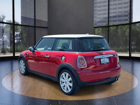 Used 2009 MINI Cooper Hardtop FWD image 4