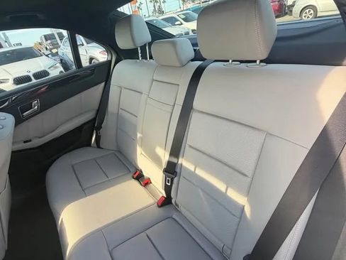 Used 2011 Mercedes-Benz E 350 Sedan image 8