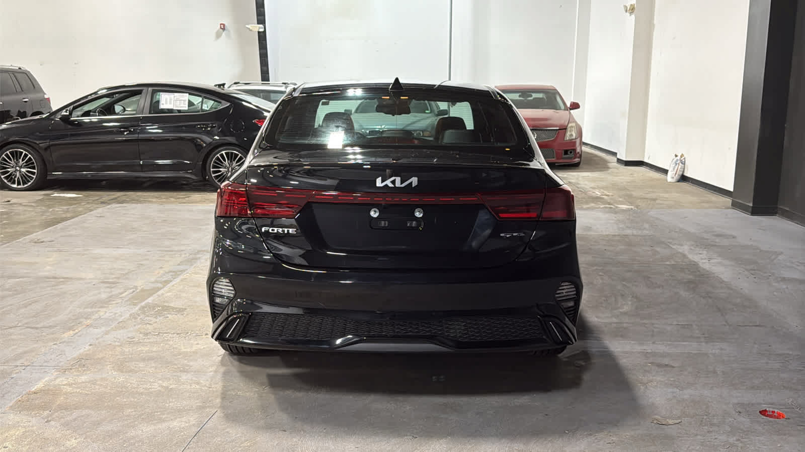 Used 2022 Kia Forte GT-Line w/ GT-Line Technology Package FWD image 5