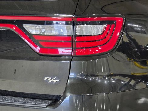 Used 2015 Dodge Durango R/T w/ Technology Group AWD/4WD image 12