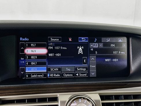 Used 2015 Lexus LS 460 w/ Comfort Package RWD image 21