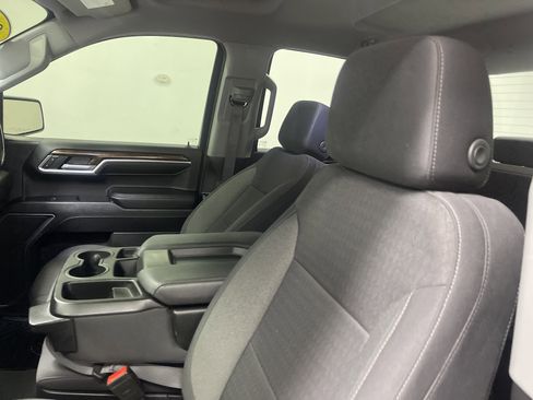 Used 2024 GMC Sierra 1500 Elevation AWD/4WD image 11