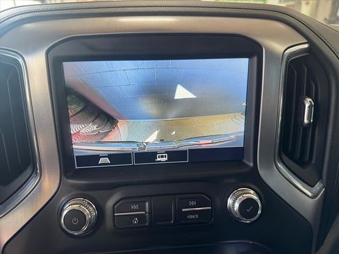 Used 2021 GMC Sierra 1500 Elevation w/ Preferred Package image 24