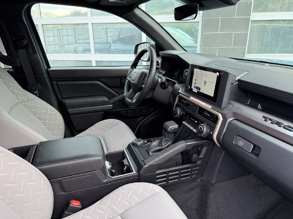 Used 2026 Toyota Tacoma SR5 AWD/4WD image 45