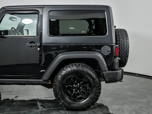 Used 2016 Jeep Wrangler Sport AWD/4WD image 7