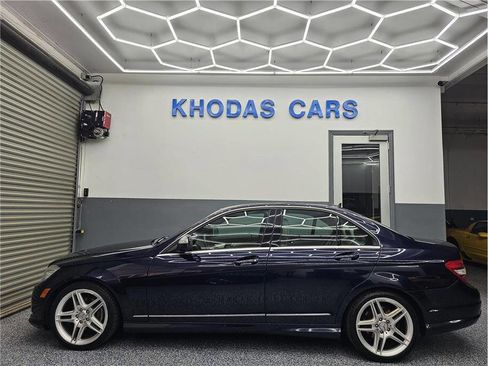 Used 2009 Mercedes-Benz C 300 Luxury image 1