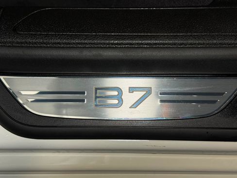 Used 2012 BMW 750i RWD image 26