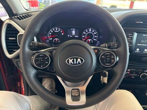 Used 2021 Kia Soul LX image 14