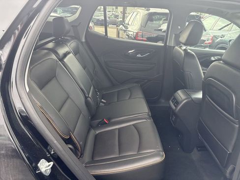 Used 2023 GMC Terrain AT4 w/ Tech Package image 17