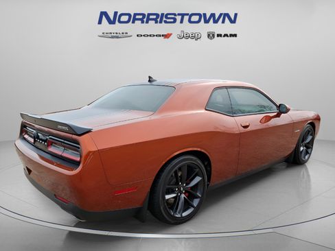 Certified 2020 Dodge Challenger R/T w/ Plus Package image 6