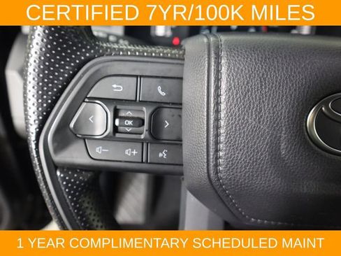 Used 2025 Toyota Tacoma SR w/ SR Upgrade Package AWD/4WD image 20