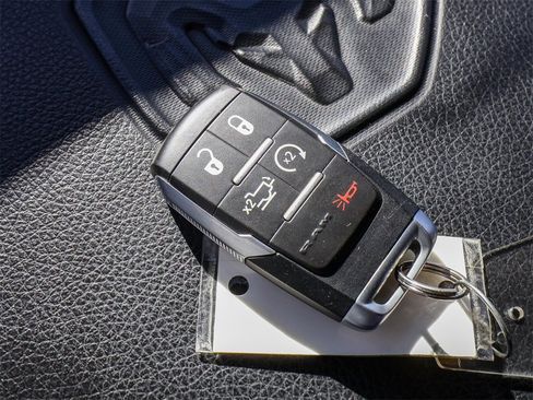 Used 2020 RAM 3500 Laramie image 43