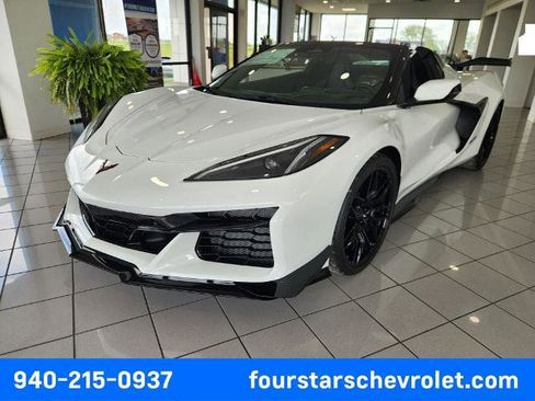 New 2026 Chevrolet Corvette Z06 w/ Z07 Performance Package RWD image 1