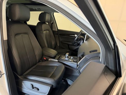 Used 2020 Audi Q5 2.0T Premium Plus AWD/4WD image 26