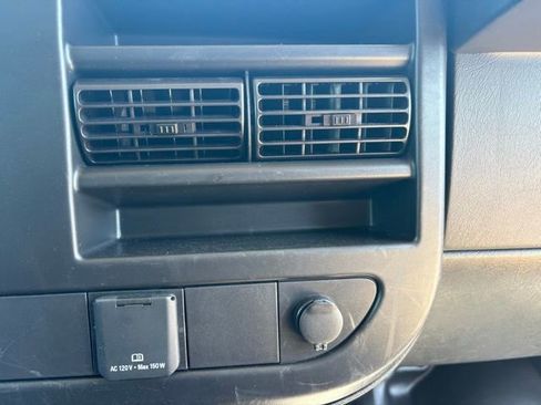Used 2024 Chevrolet Express 2500 w/ Driver Convenience Package RWD image 26
